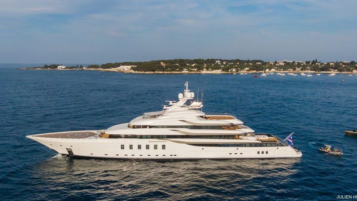 Luxury for 1.5 million a week: the CC Summer yacht that MrBeast and the Beckhams have been on arrives in Ibiza