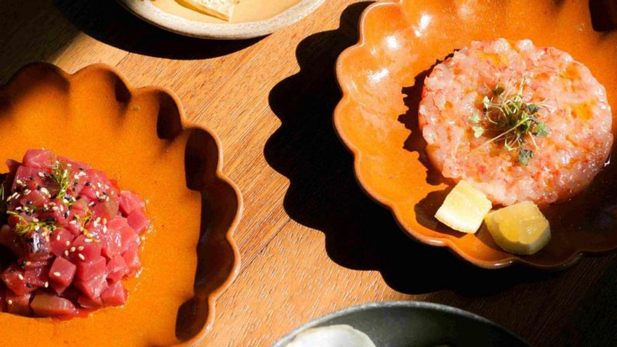 This can be your perfect beach day in Ibiza: relaxed style and local flavor in Cala Gració