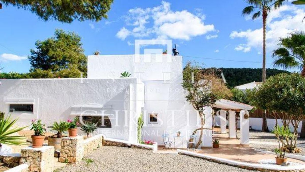 Housing in Ibiza: house for sale in the natural park of ses Salines