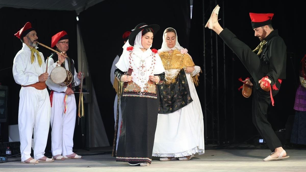 Check here the program of festivities of Cala de Bou and Port des Torrent