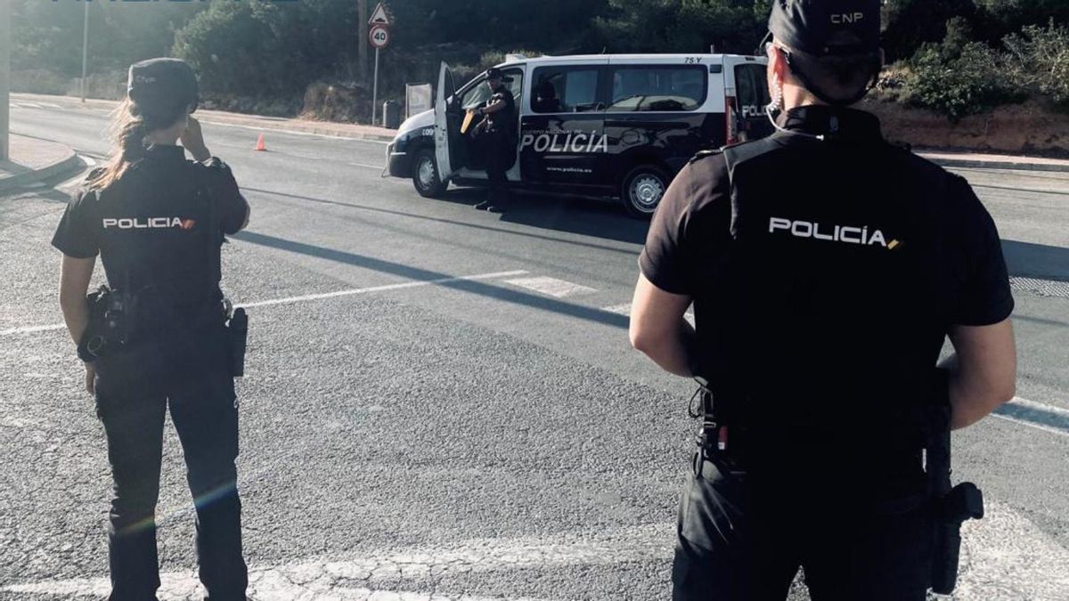Robbery in Ibiza: Two arrested for beating a couple of tourists to steal their watches in Ibiza