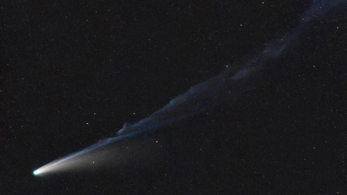 Comet Lemmon, as it passes by Cala d’Hort