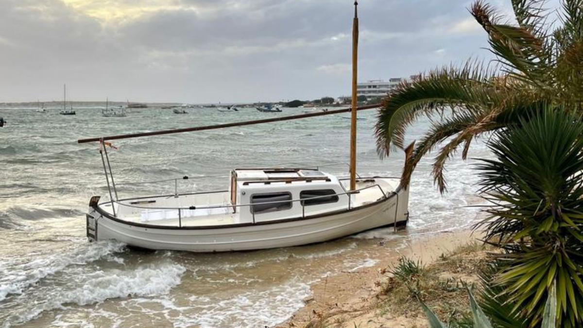 El temporal afecta al transporte marítimo | GERARDO FERRERO