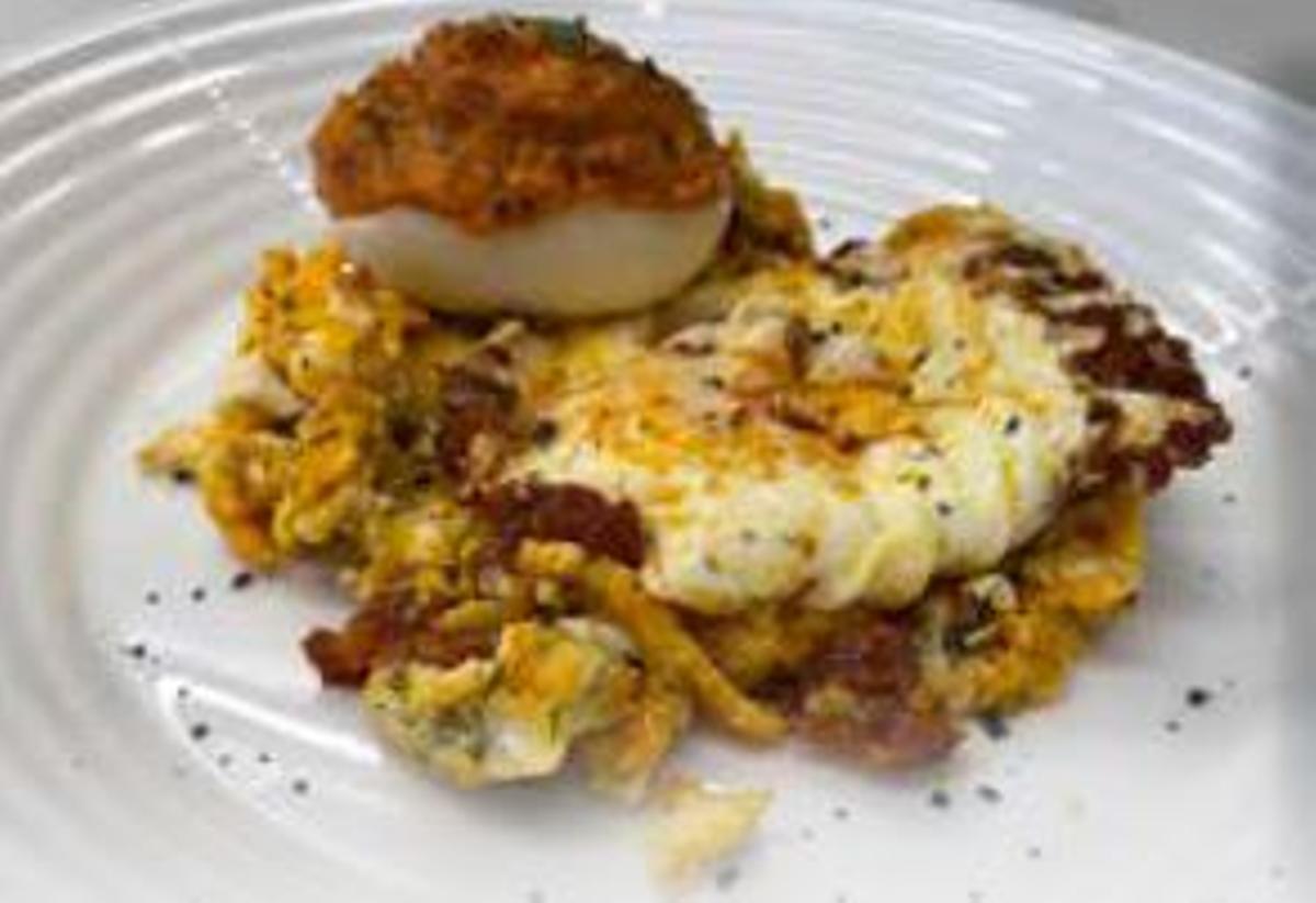 Huevos payeses con sobrasada de Tierra de Ibiza