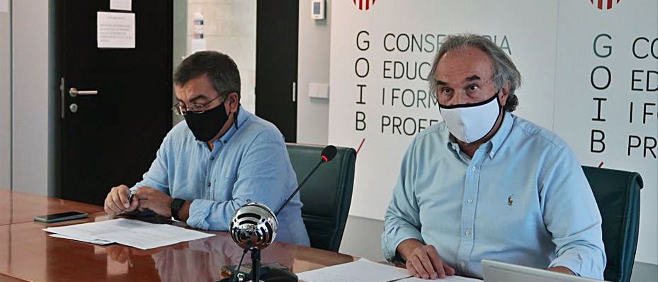 Vaccinated students from Ibiza will not be quarantined for close contact