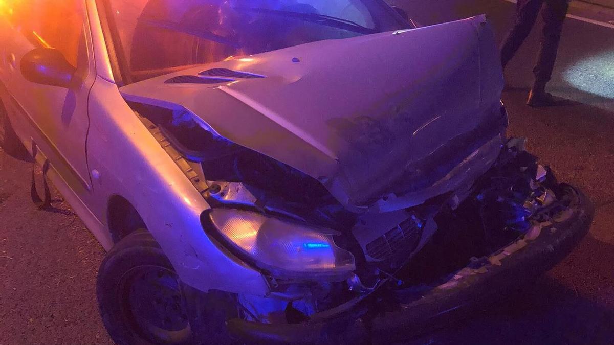 Una agente que salía de servicio lo observó todo y dio aviso