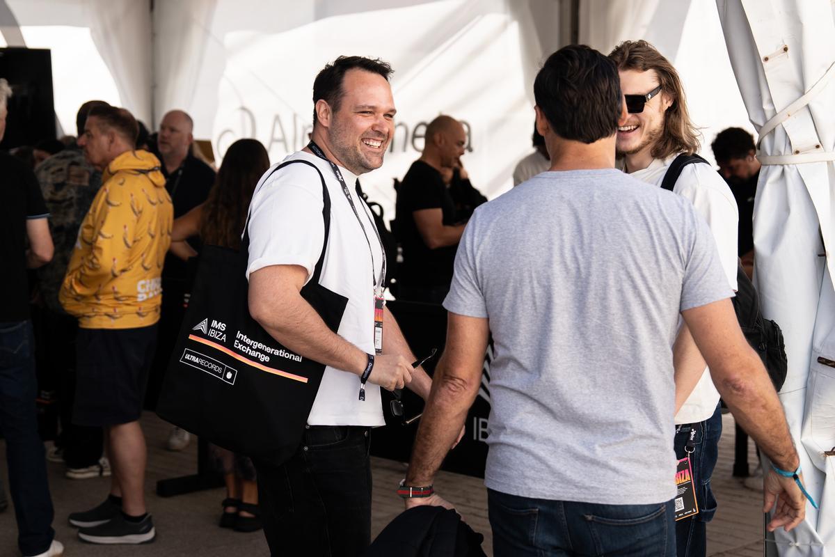 Llegada de delegados al IMS Ibiza 2025