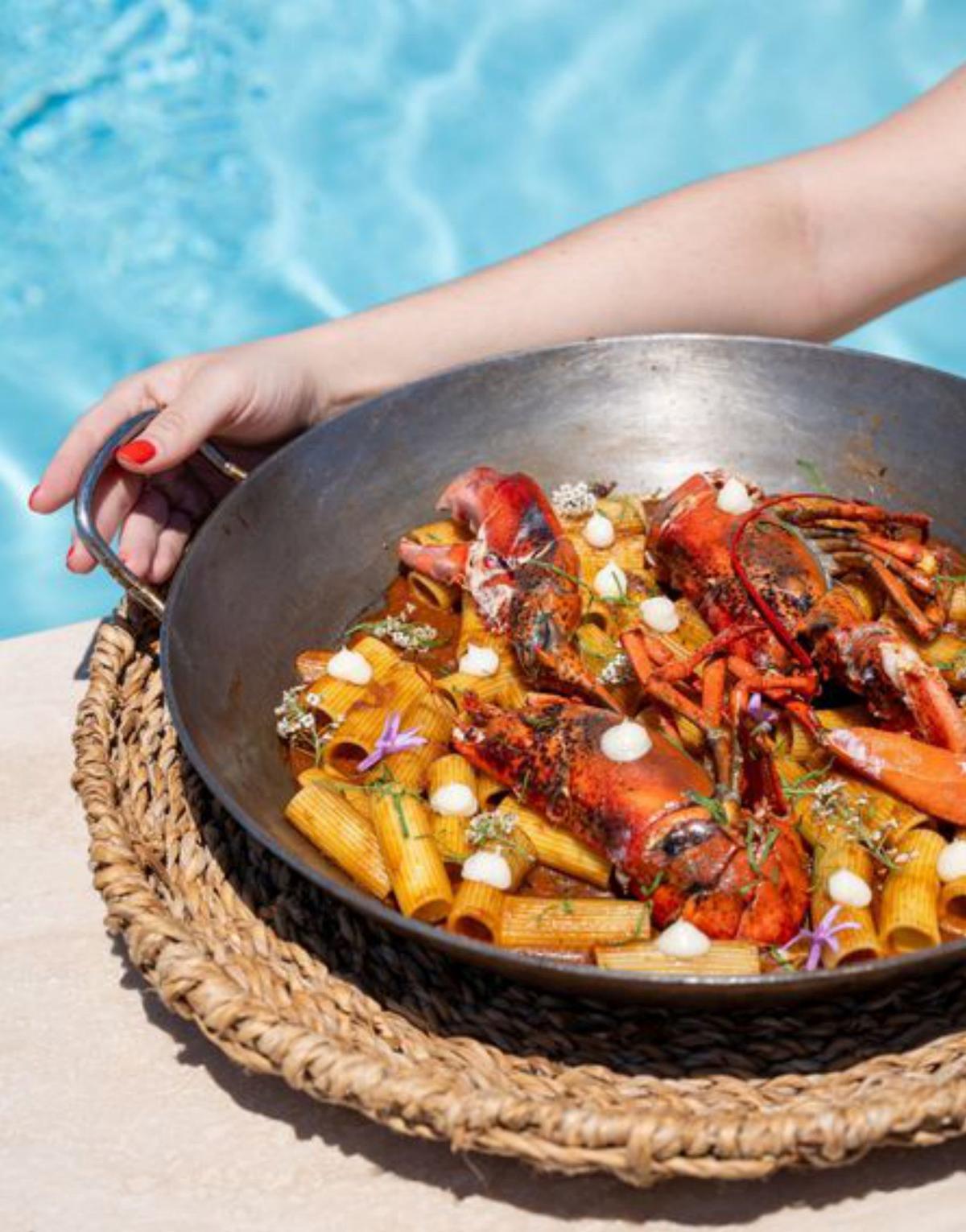 Embárcate en un viaje culinario excepcional con vistas al Mediterráneo