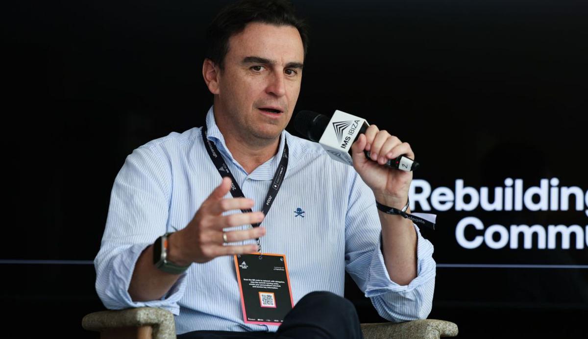 Marc Rahola, durante un debate entre hoteleros. | T.E.