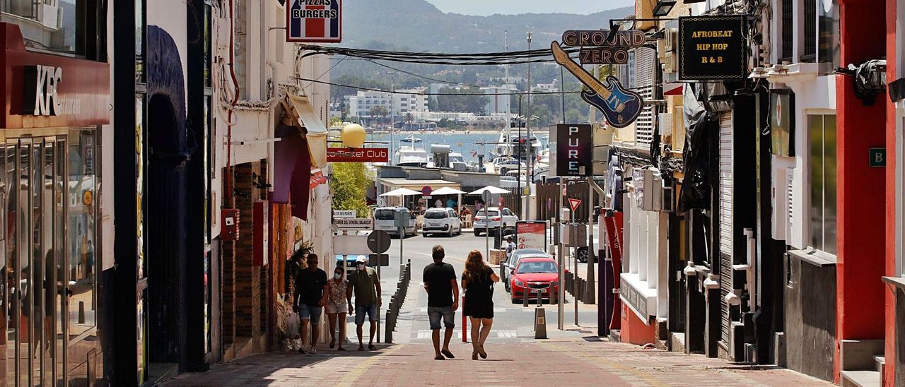 The Balearic Islands become the only Spanish area open to British tourism