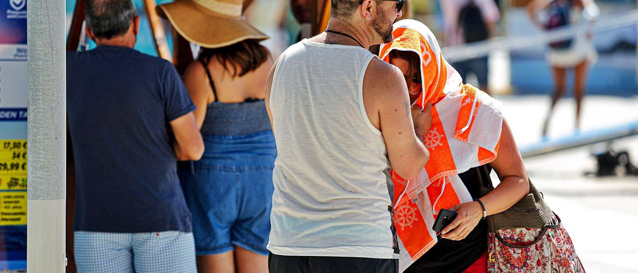 Dutch, Germans and Spaniards 'save' May on the Pitiusas islands