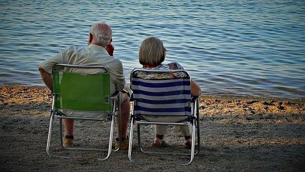 A Basque pensioner receives 361 euros more than a Balearic pensioner