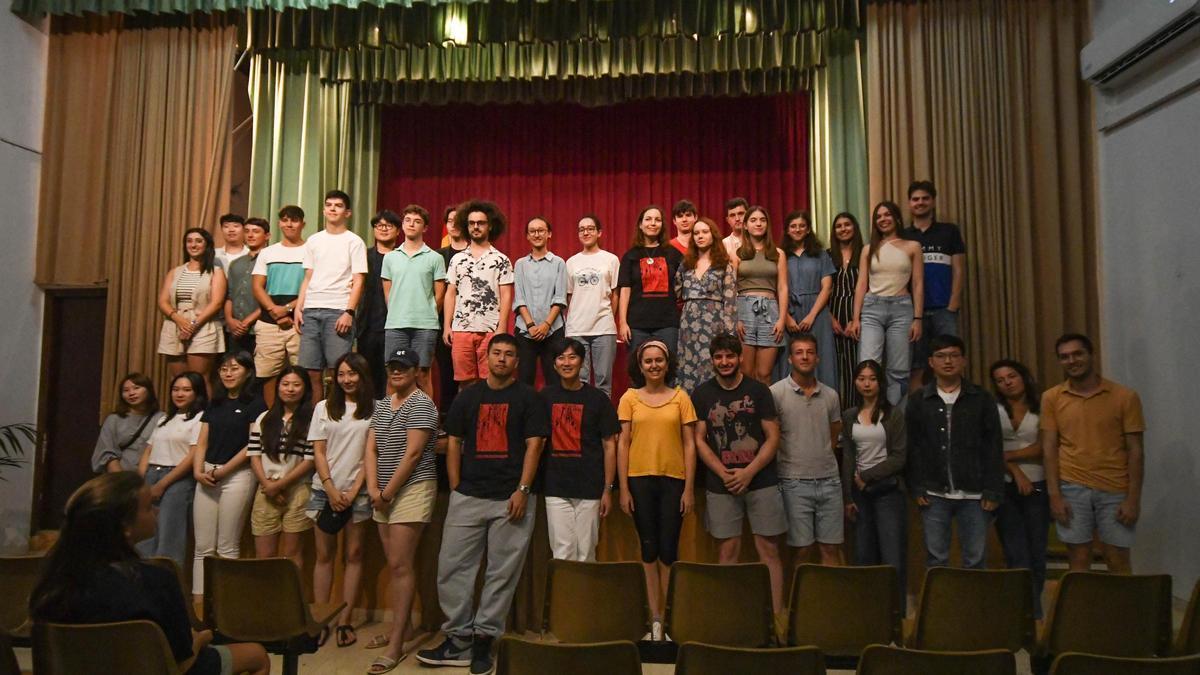 Participantes en el Concurso Internacional de Piano, que concluye el domingo