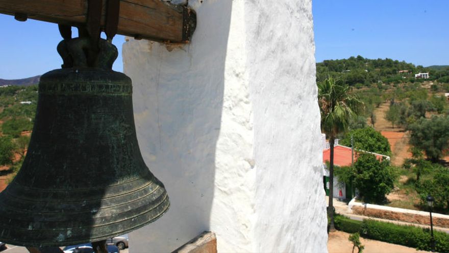 Casa Lola property delays demolition of illegal tourist complex