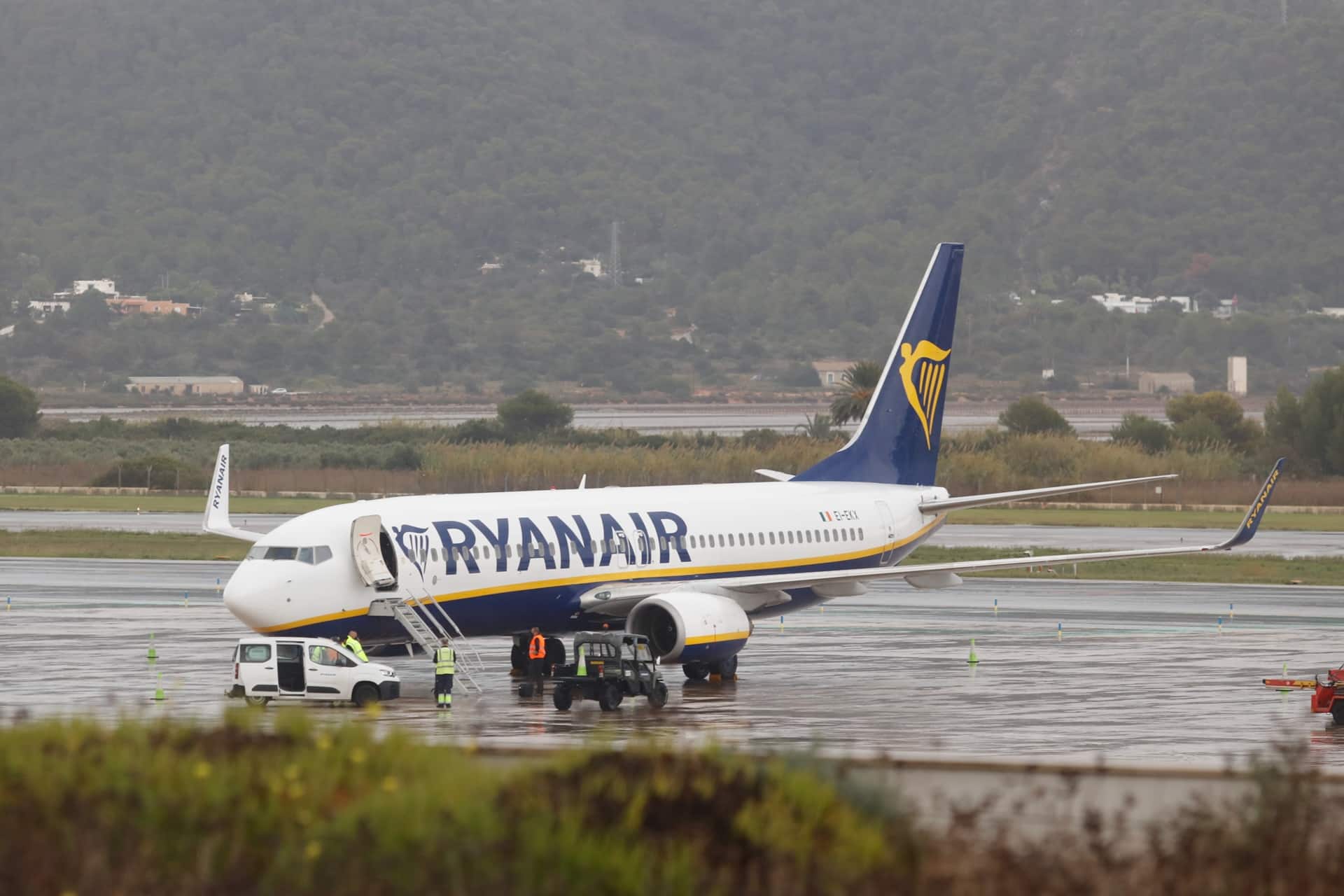 Rising fuel costs will lead to price increases for boat and plane travel on Ibiza and Formentera