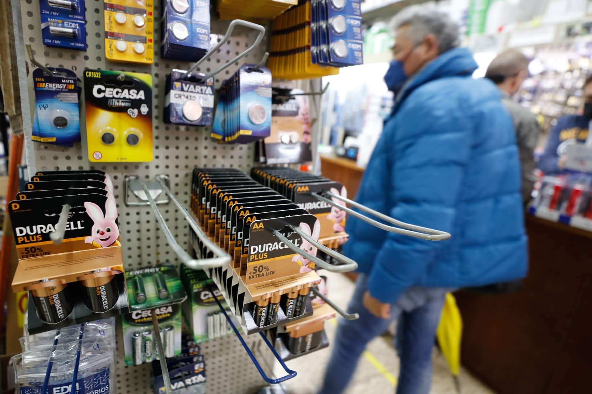 No stoves or torches in Ibiza due to 'big blackout' panic