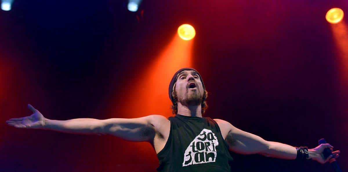 Macaco plays this thursday at Las Dalias