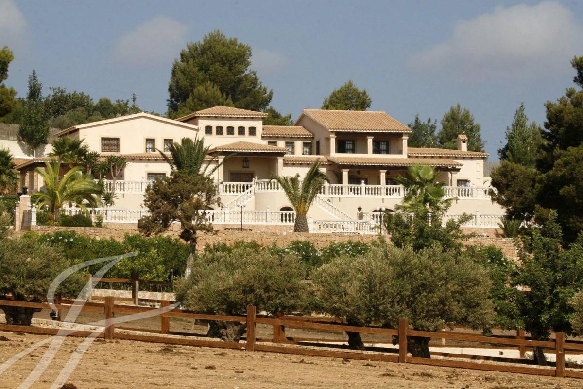 An image of the Andalusian-inspired house.