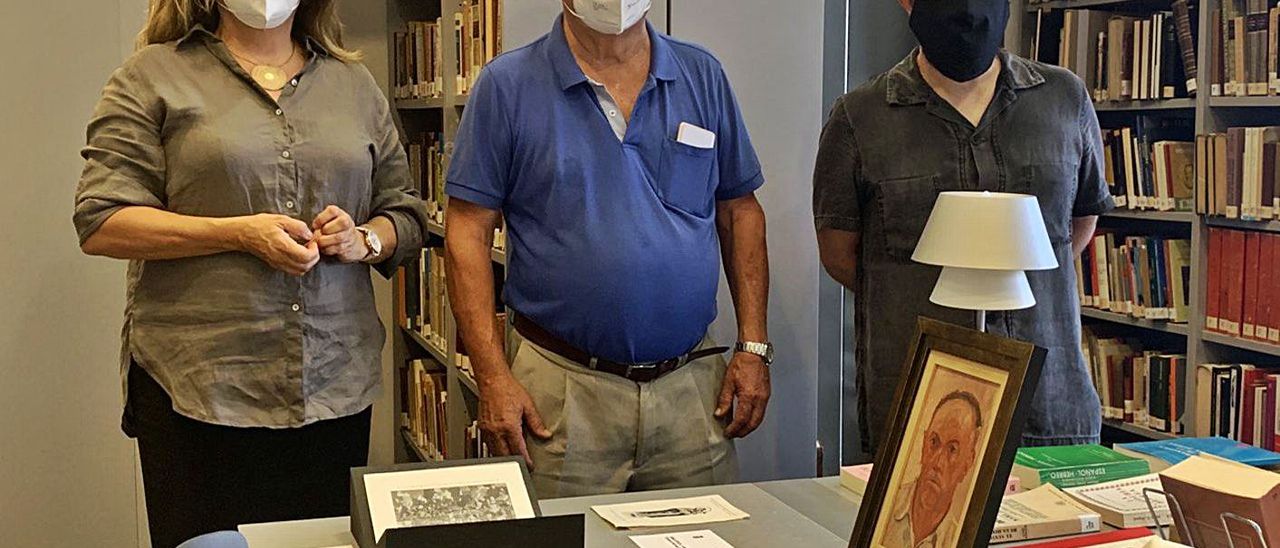 Books, coins and paintings for the Arxiu Històric d'Eivissa i Formentera (Historical Archive of Eivissa and Formentera)