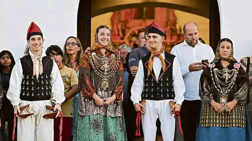 The journey between eras of Ibizan jewelry