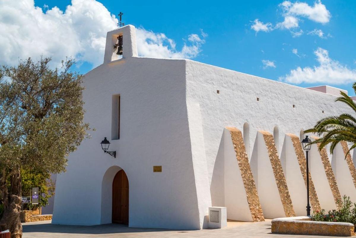 Iglesia de es Cubells.