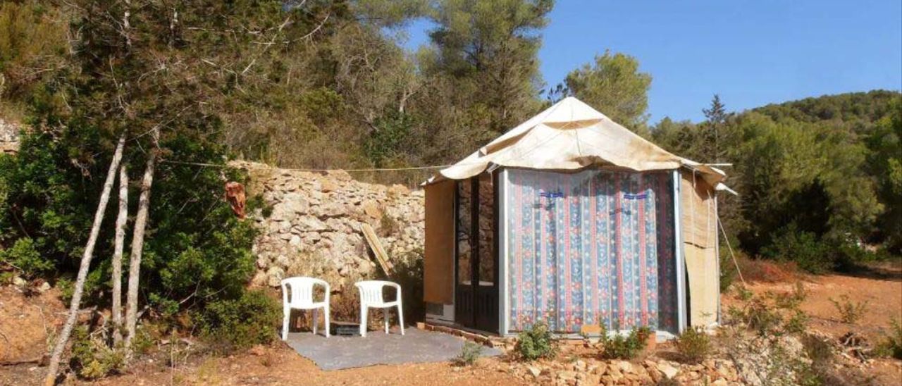 Cells and teepees at suite prices in Ibiza