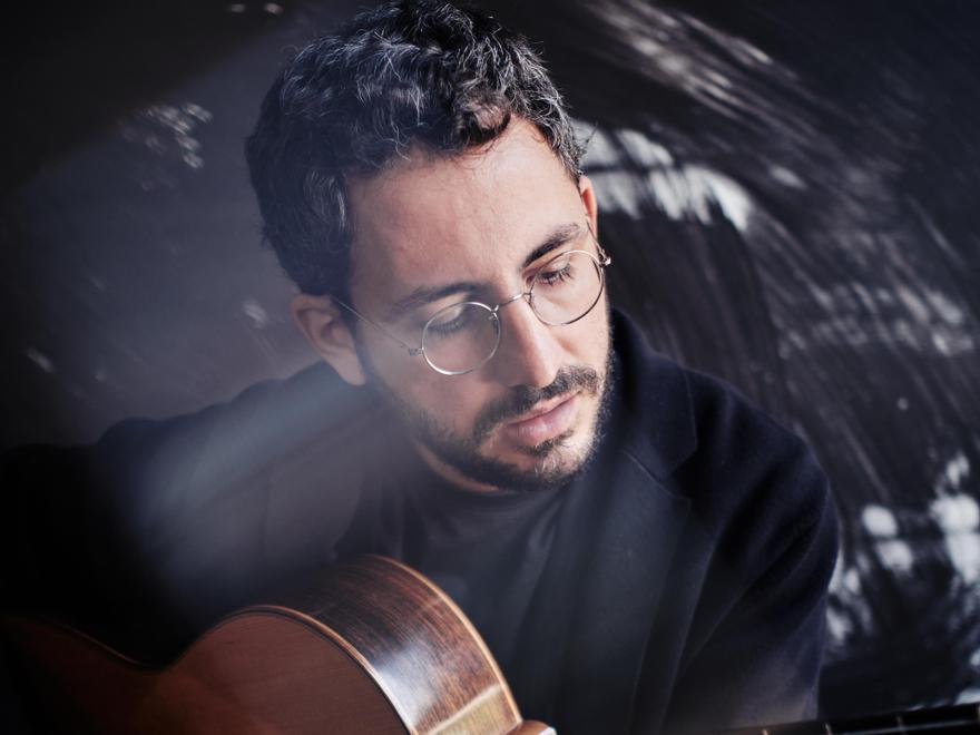 El guitarrista Pedro Mateo González, que actuará el sábado en el Baluard Sant Pere.