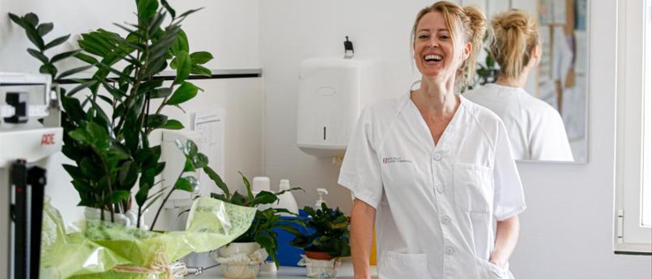 Esther Serra Giménez, nurse in Ibiza: "This year death has been talked about, but from a distance or from a morbid point of view"