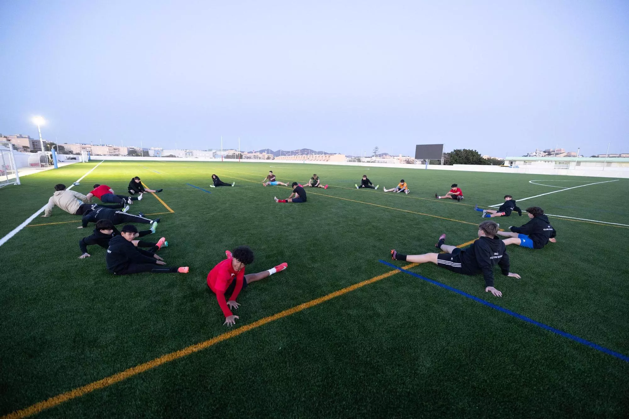 Historic day for Ibiza football and rugby: Estadi Municipal de Es Putxet hosts its first training session