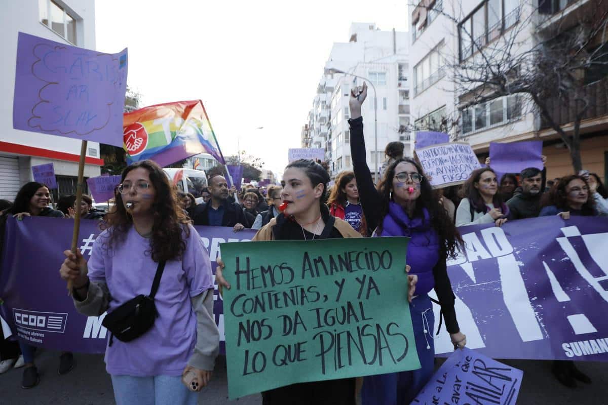 8M demonstration in Vila