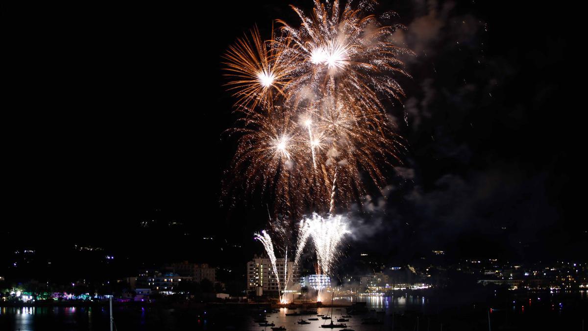 Fuegos artificiales en Sant Antoni (2022)