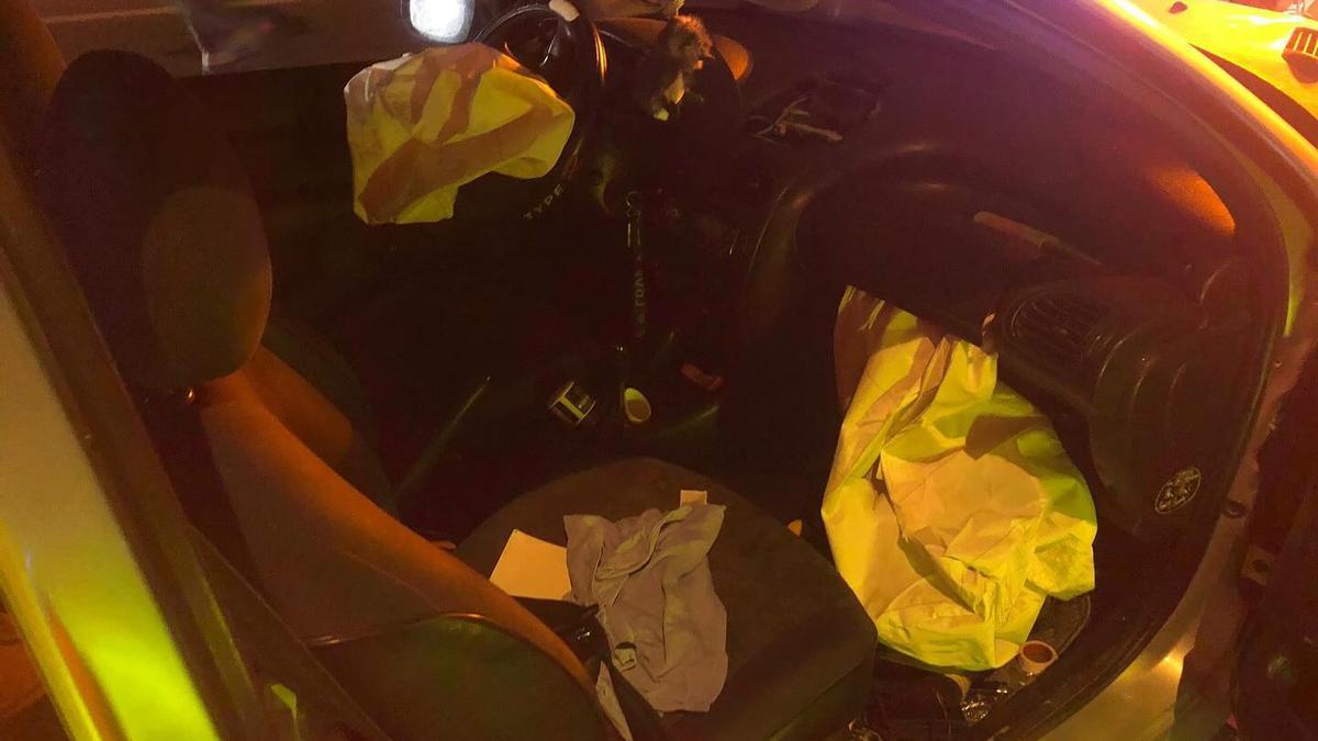 El conductor huyó del vehículo