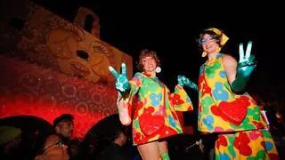 Sant Josep prepares a Flower Power 