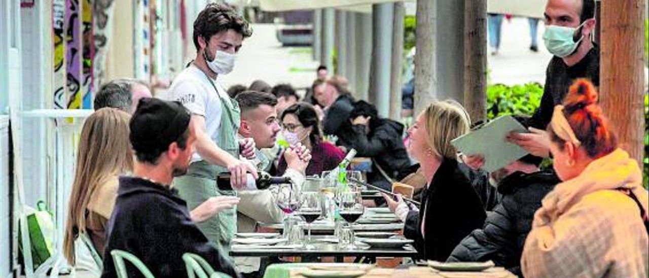 Lifting of restrictions boosts employment in the Balearics