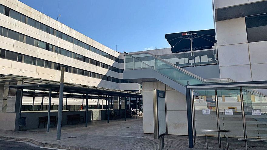 Suspended physician who delivered a baby in a house in Ibiza fails to submit report to the Medical Association