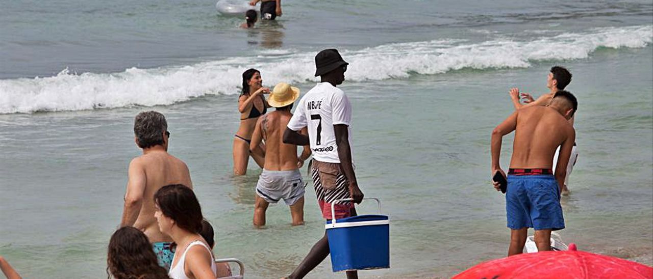 Ses Salines de Ibiza, a summer marketplace
